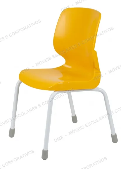 Cadeira Empilhável Infantil